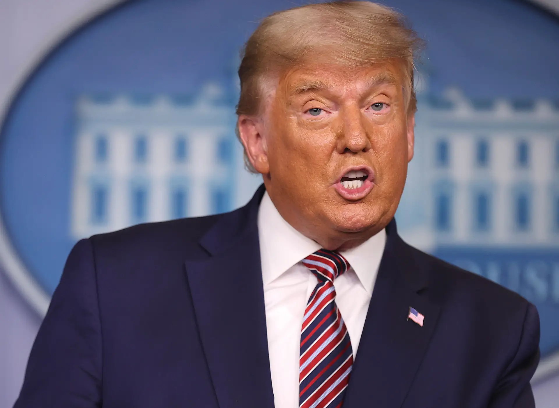 Covid. EUA aprovam tratamento com anticorpos administrado a Trump