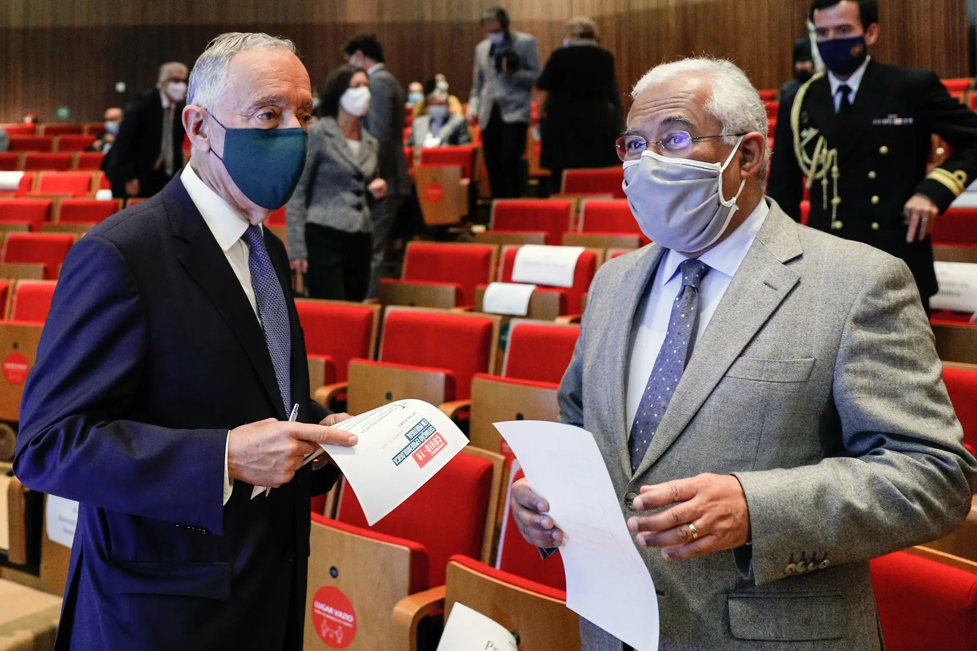 Mais de um ano depois, Costa e Marcelo reconciliam-se com os peritos. É o início do fim?