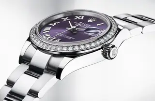 O Datejust 31 (€12.450) tem 46 diamantes com lapidação brilhante na luneta e mais 11 diamantes incrustados no número VI