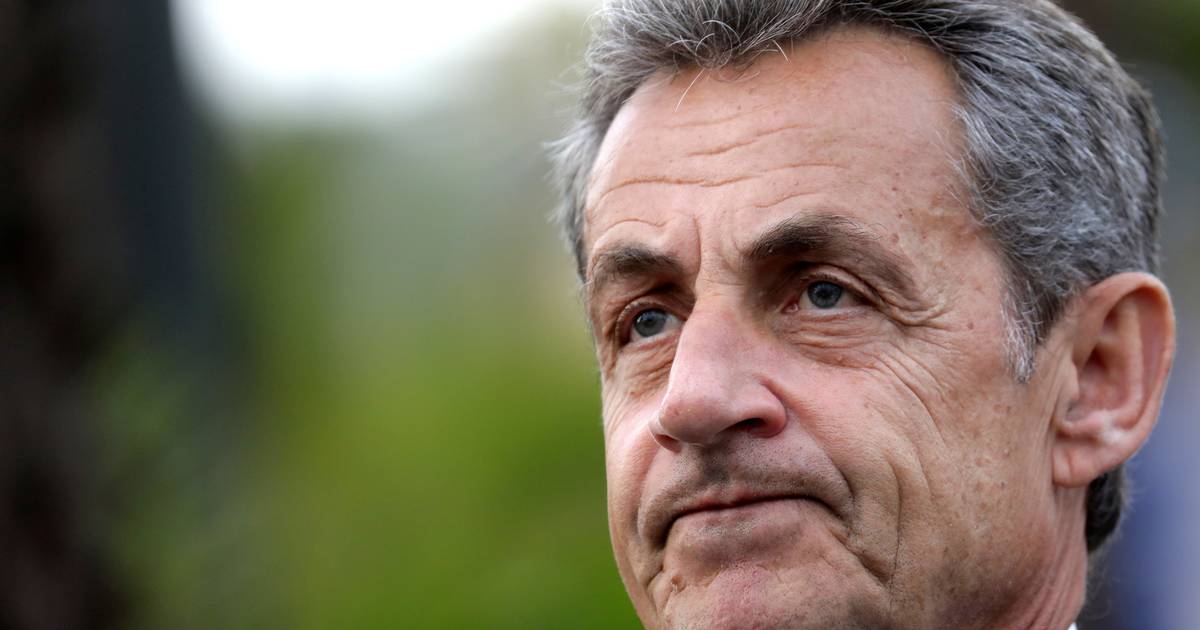 Ex-Presidente francês Nicolas Sarkozy condenado a cinco anos de prisão