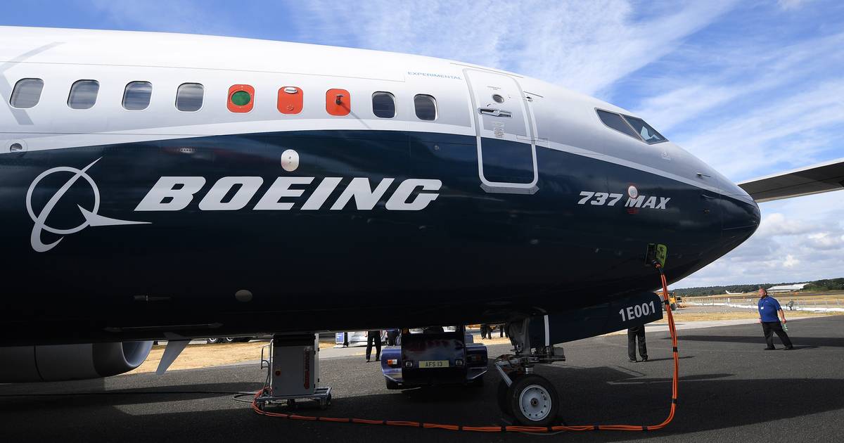 Regulador americano da aviação mantém em terra aviões Boeing 737 MAX 9