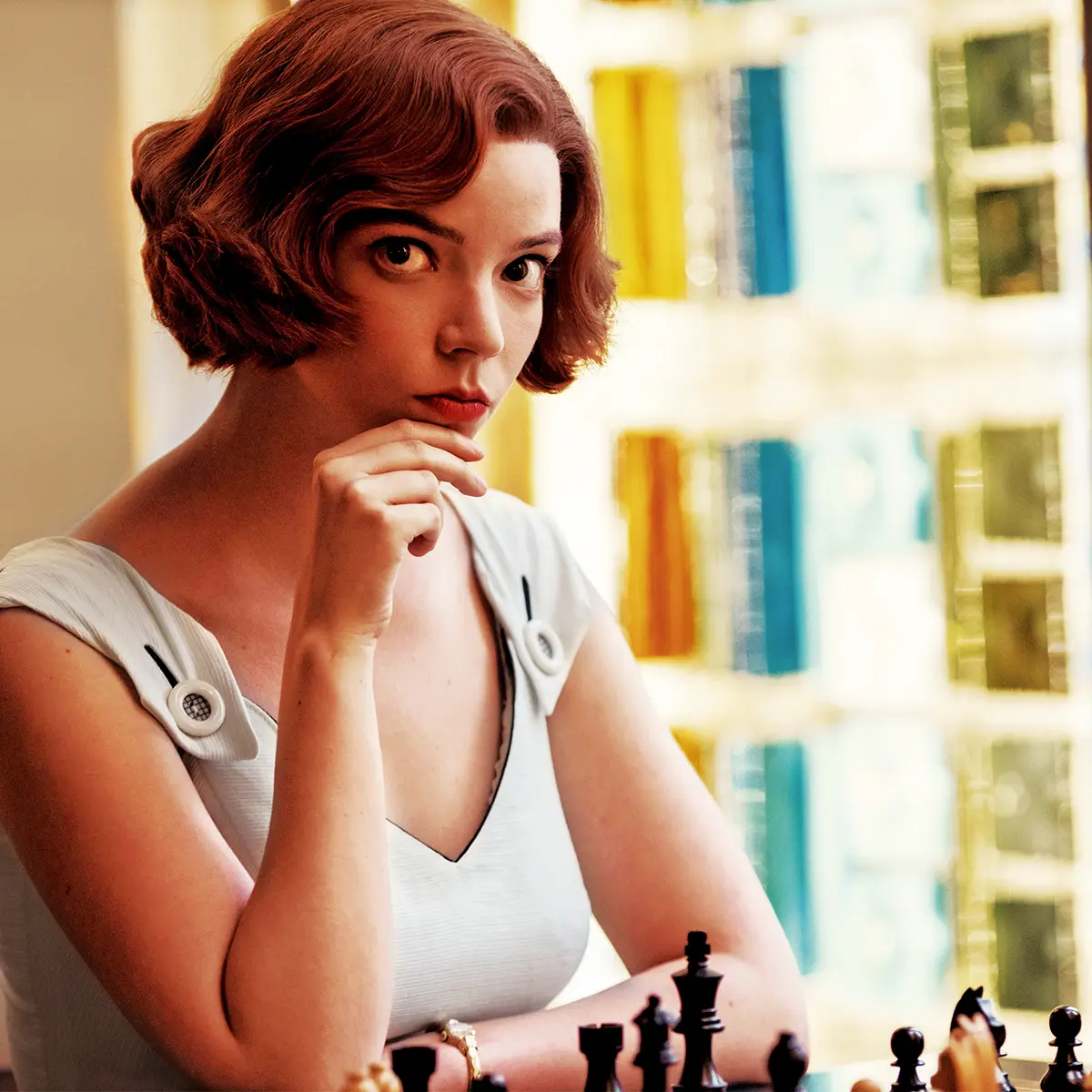 Gambito de Dama' impulsiona interesse pelo xadrez e promove uma