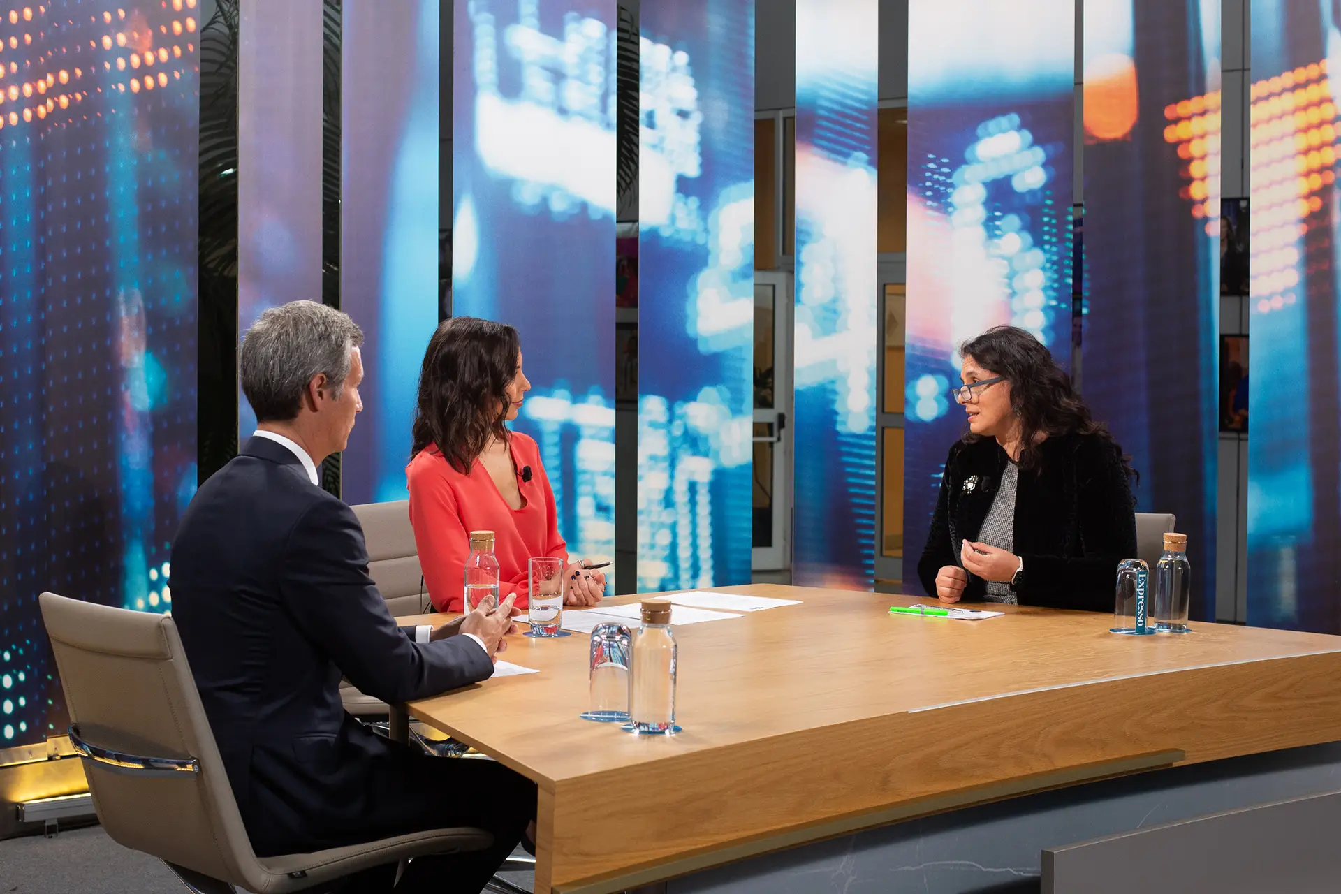 Com Rita Neves, jornalista da SIC, na condução, António Lagartixo, CEO da Deloitte Portugal, e Célia Reis, CEO da Altran Portugal, S.A., falaram sobre os desafios da economia portuguesa