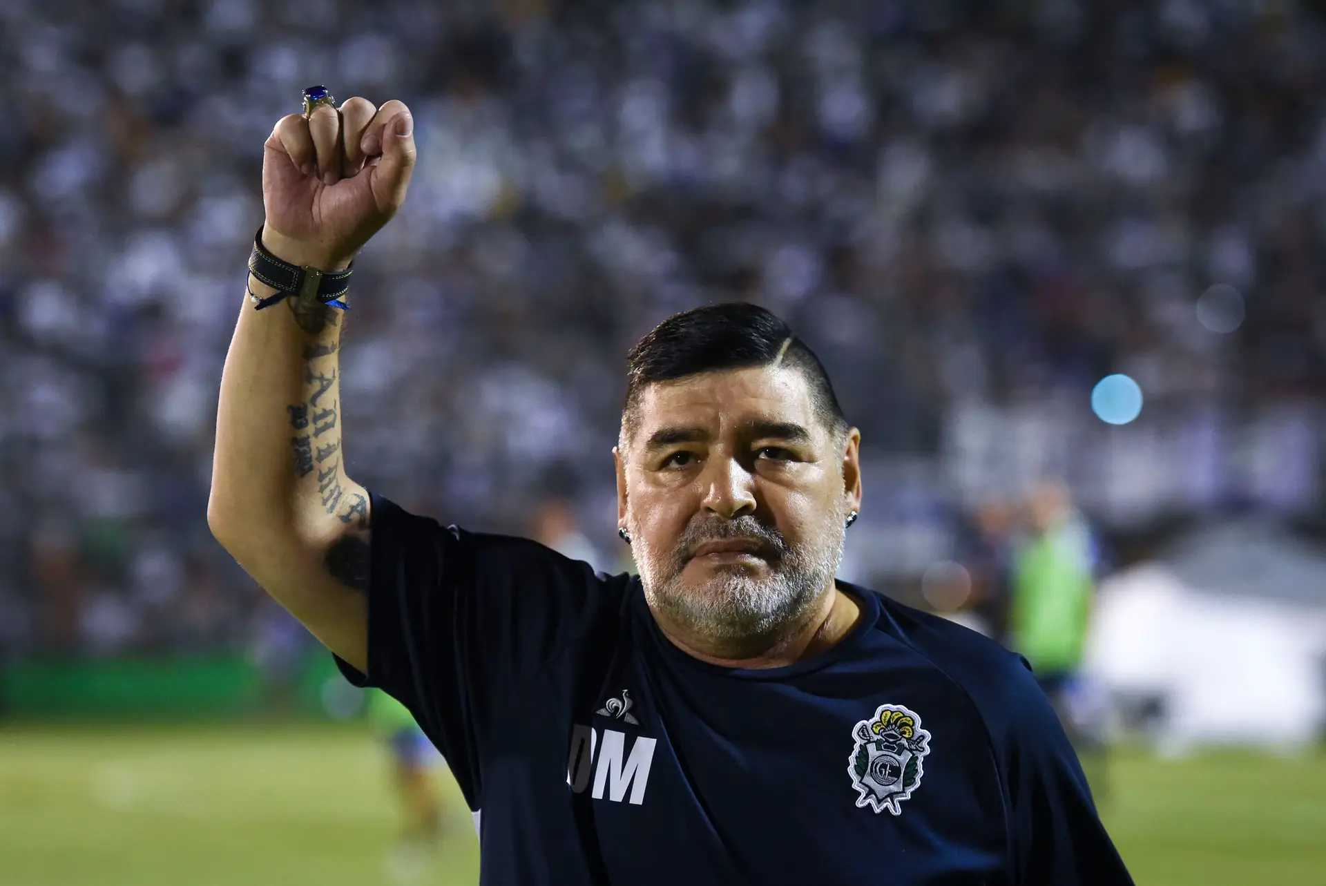 Herói dos trabalhadores': Maradona atuou contra os poderosos na