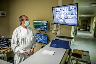 Covid-19. Hospitais pedem ajuda urgente: já há doentes transferidos de Lisboa para Covilhã e Algarve