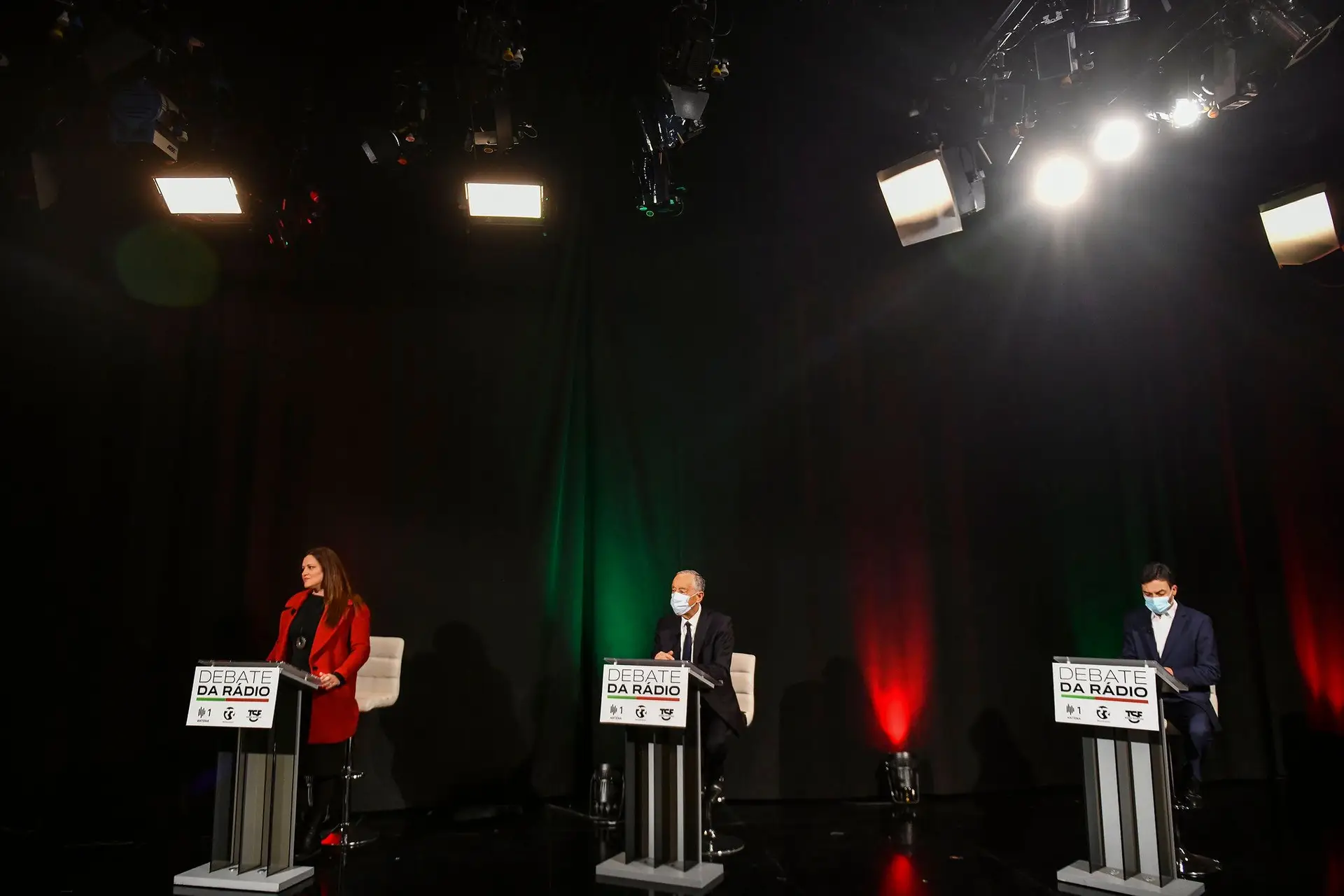 Restrições mais duras: compreensão com críticas (à esquerda e à direita) por parte dos candidatos a Belém