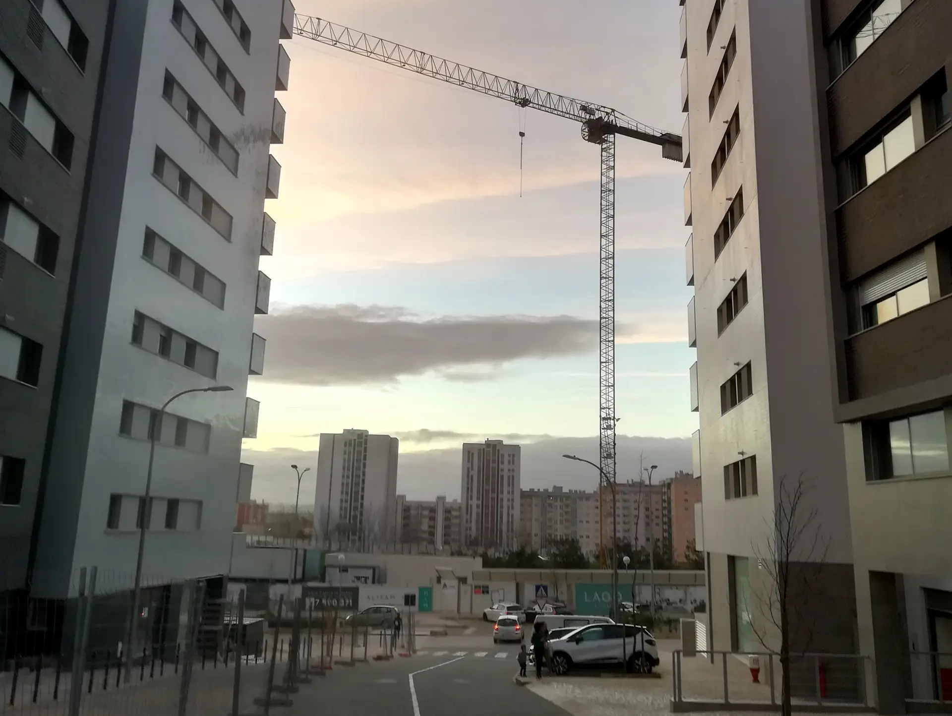 Juros no crédito habitação desce em dezembro para novo mínimo de 0,897%