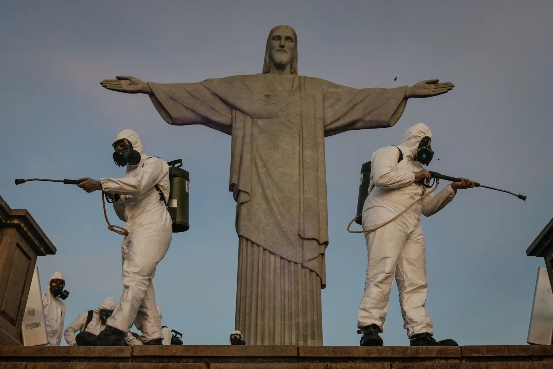 Covid-19 no Brasil. "Vai ter paciente no corredor", avisam os hospitais; "parem de choramingar", diz Bolsonaro