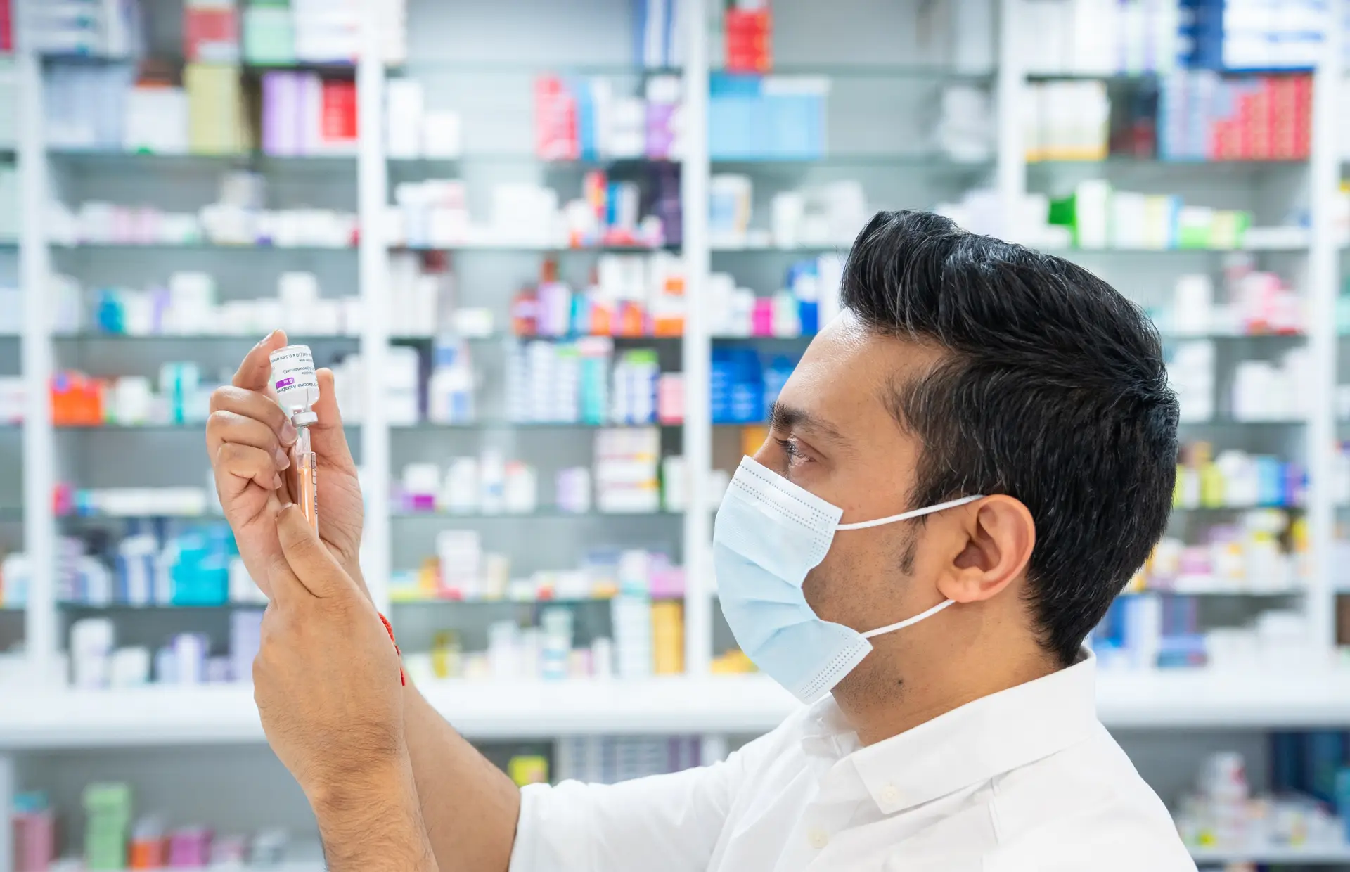 Covid-19. E vão três: Agência Europeia do Medicamento dá aval à vacina da AstraZeneca