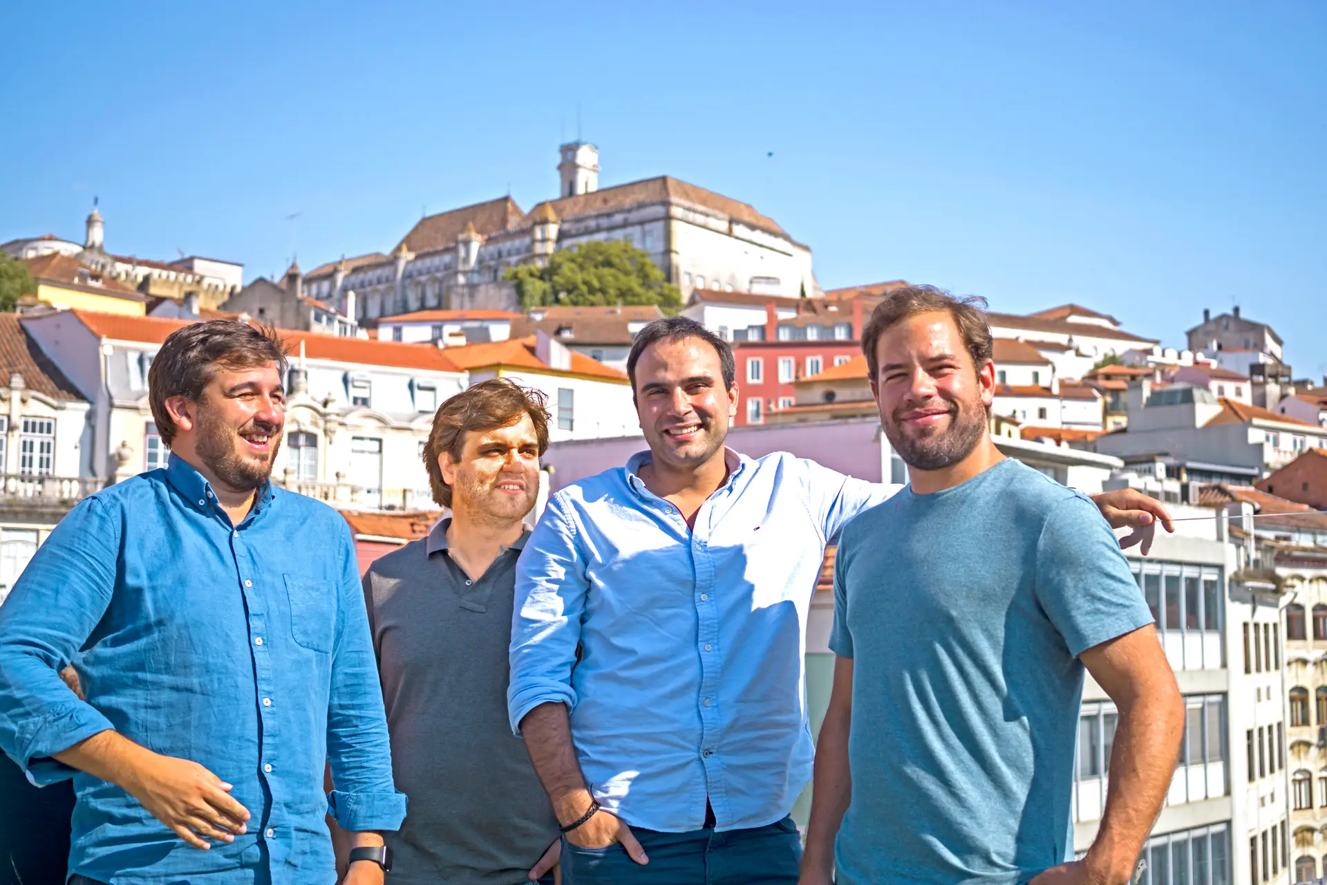 Manuel Tovar, João Bernardo Parreira, João Pedro Rodrigues e Ricardo Morgado, sócios da Loop Co, redirecionaram o negócio e mudaram a empresa para a Baixa de Coimbra em 2019