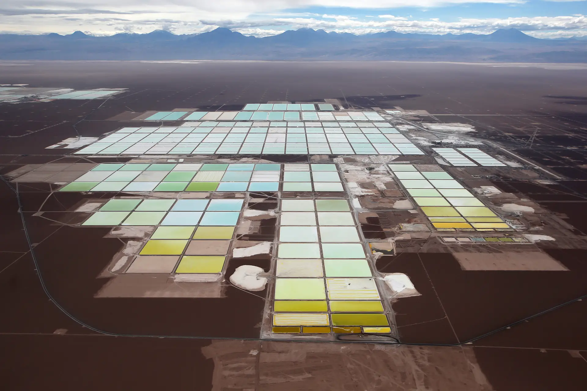 Minas de extração de lítio, no Chile