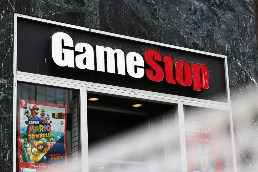 Empresa norte-americana de jogos GameStop apresenta primeiro lucro trimestral desde 2021