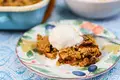 Crumble de maçã com rum