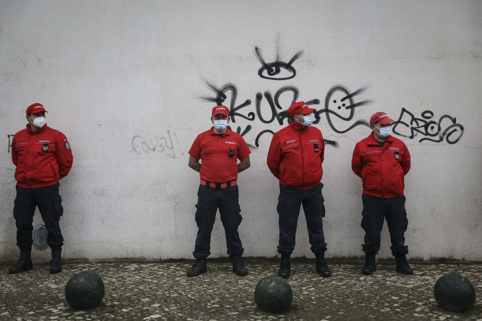 Covid-19: Vacinação dos cerca de 15 mil bombeiros vai manter-se