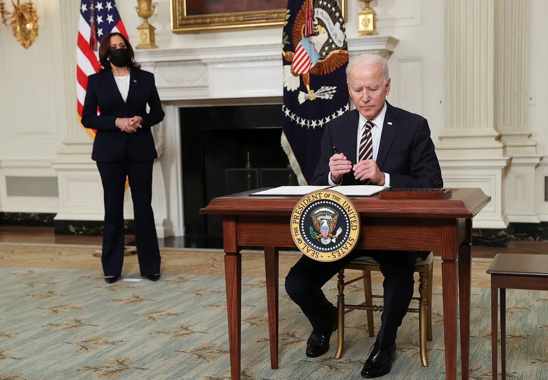 EUA/Floyd: Biden diz que condenação é passo gigante contra racismo sistémico