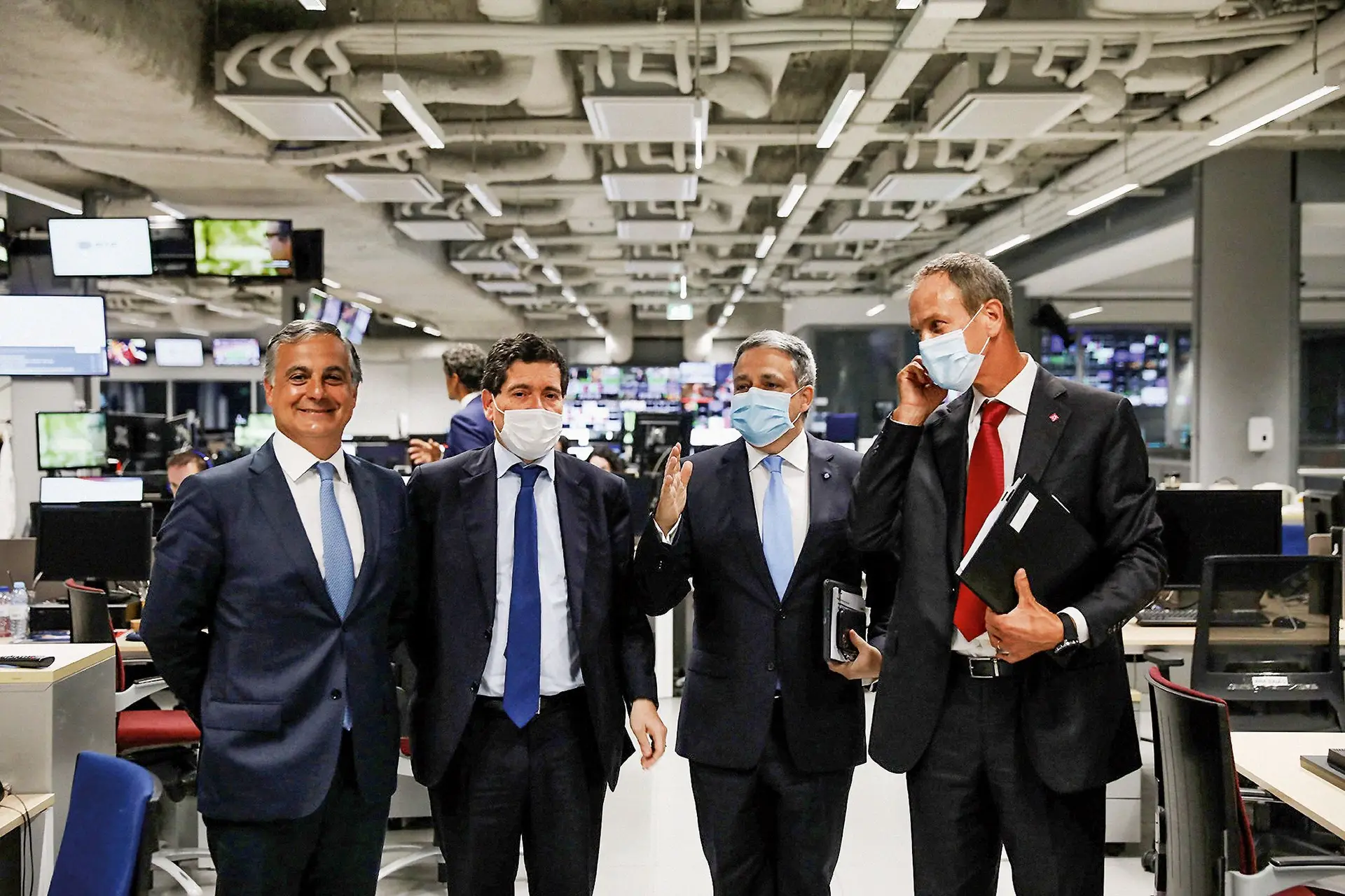 Uma tarefa une João Oliveira e Costa (BPI), António Ramalho (Novo Banco), Paulo Macedo (CGD) e Miguel Maya (BCP): a redução de pessoal