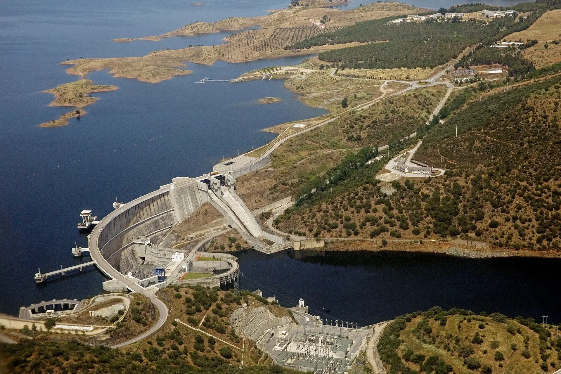 A barragem de Alqueva tem uma das maiores capacidades de armazenamento do país