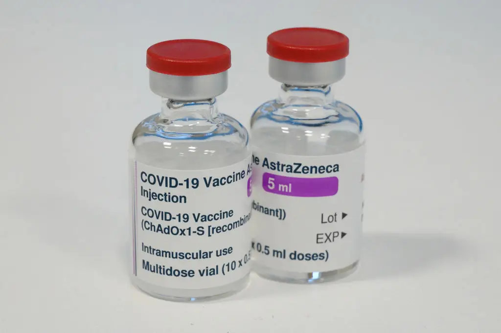 Covid-19. Espanha suspende a administração da vacina da AstraZeneca