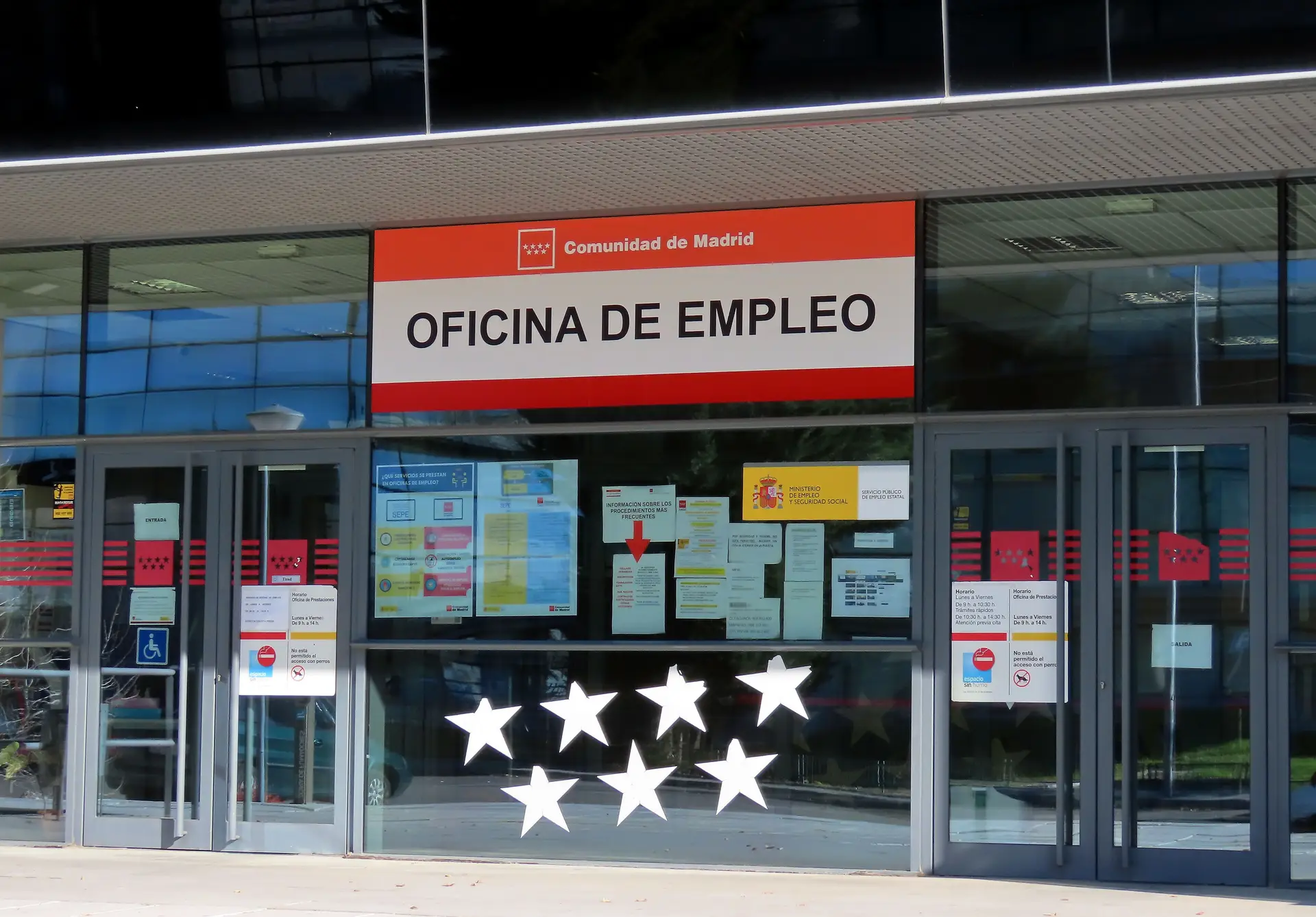 Emprego em Espanha subiu em 2023 e desemprego caiu para mínimo desde 2007