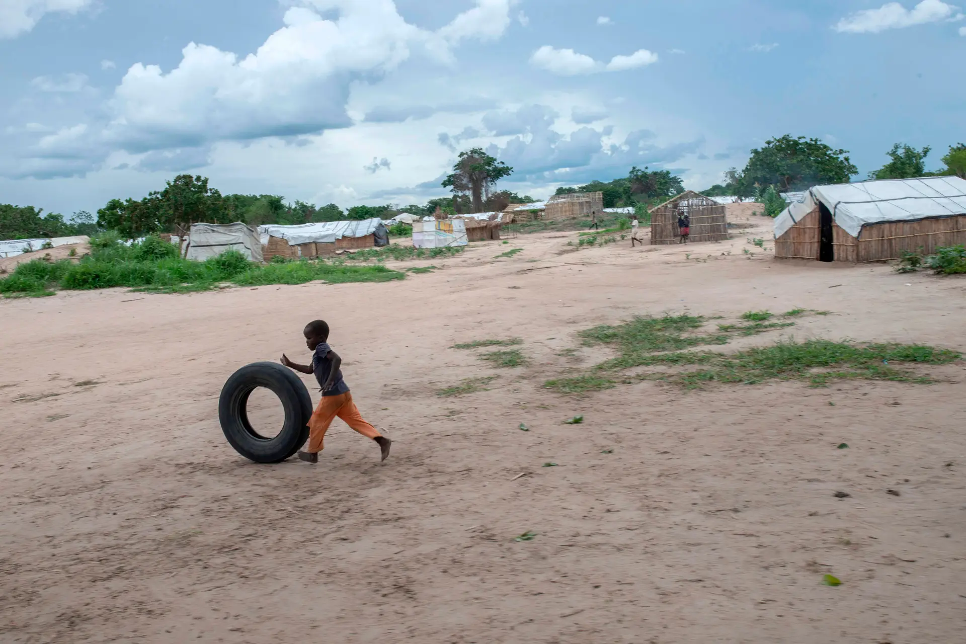 "Moçambique nunca conheceu momentos de paz": entrevista a Paulina Chiziane
