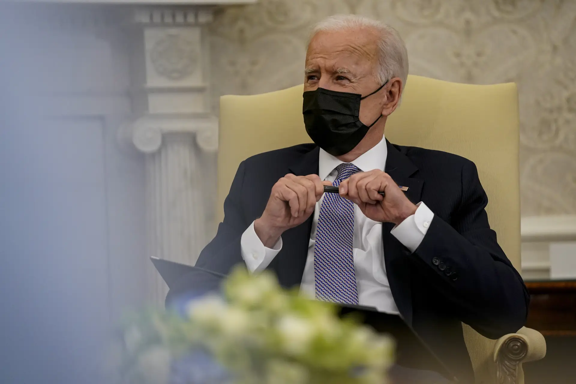 EUA. Joe Biden lamenta a morte de jovem afro-americano e apela à calma