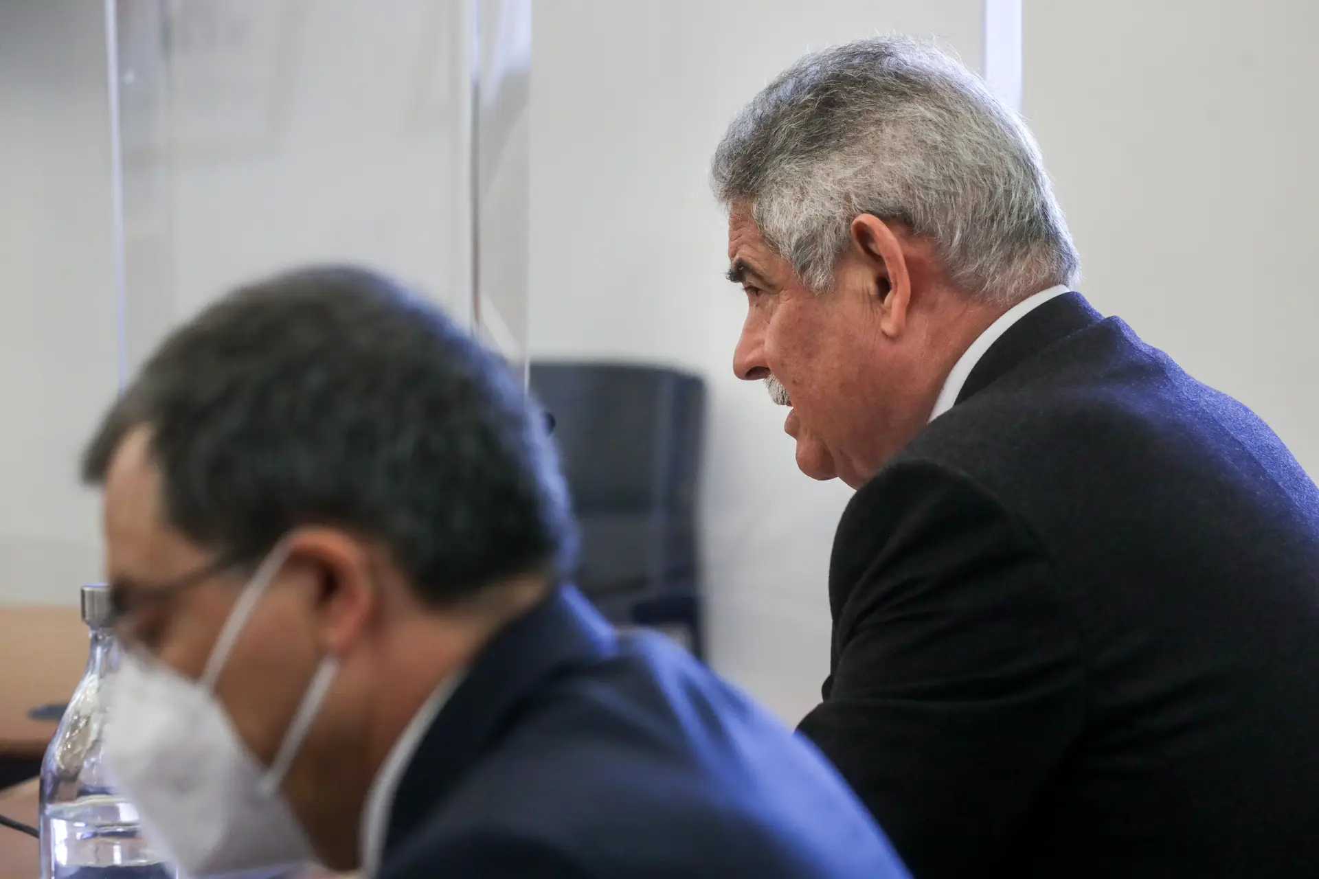 Ações do Benfica abrem dia a disparar após demissão de Vieira. Não valiam tanto desde a OPA que não aconteceu