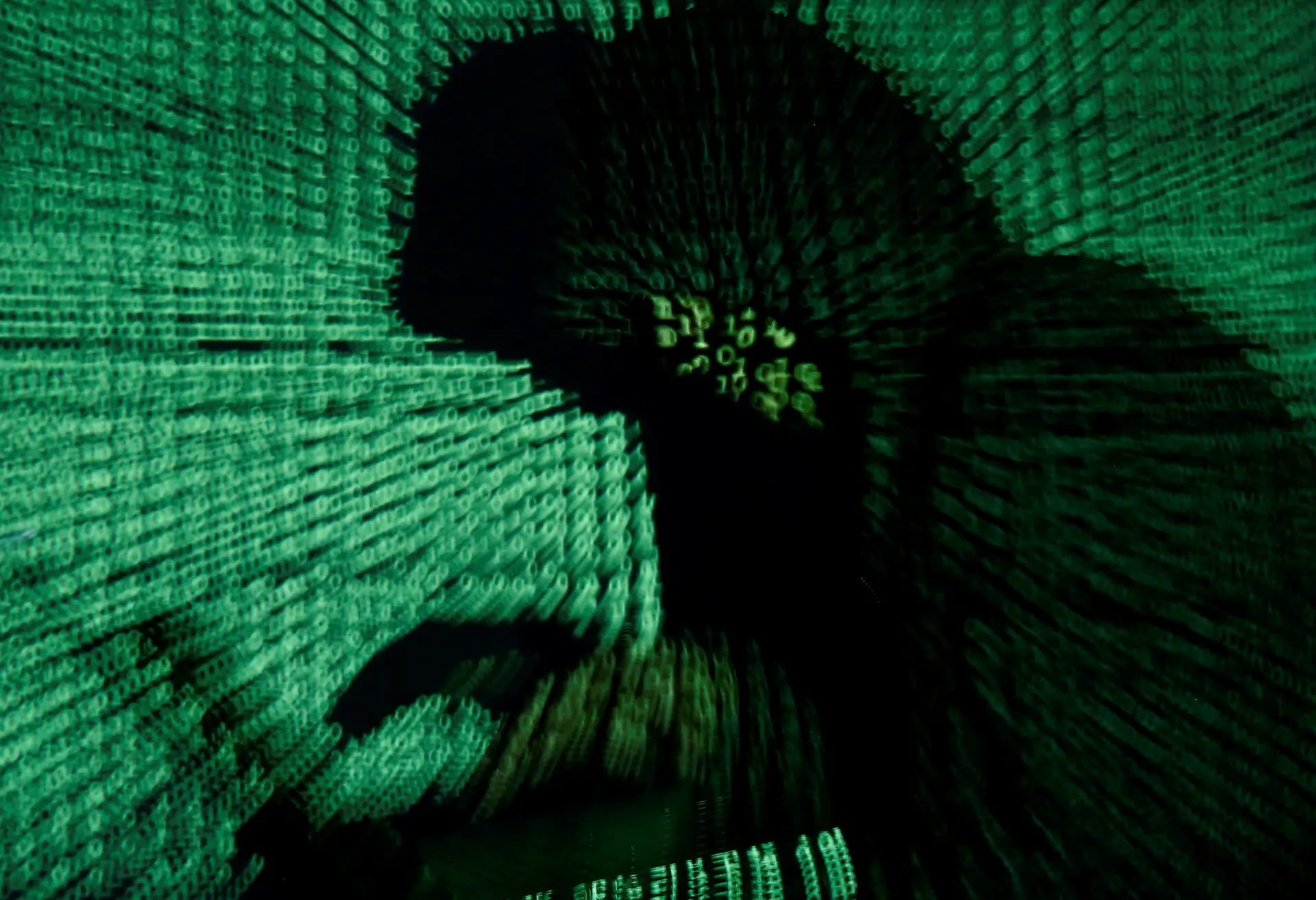 Três cidadãos iranianos acusados em grande operação contra ‘hackers’ nos EUA