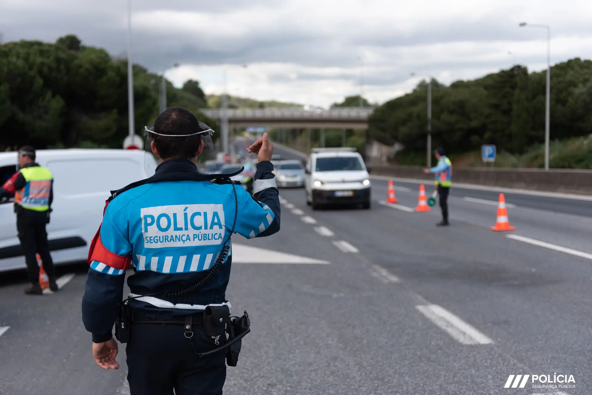 Mais de 20.300 infrações durante a campanha de segurança rodoviária "Cinto-me vivo"