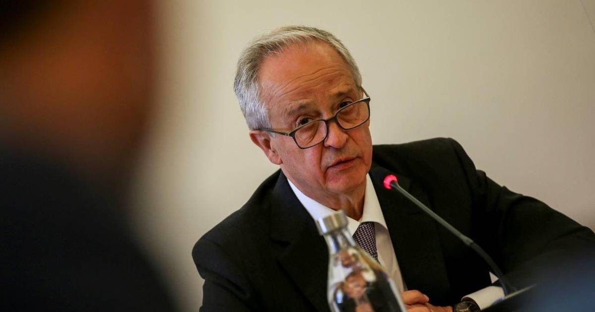 “Não respondo a esta pergunta”: a sessão do BES em que Fernando Ulrich irritou os advogados e ouviu as críticas do juiz