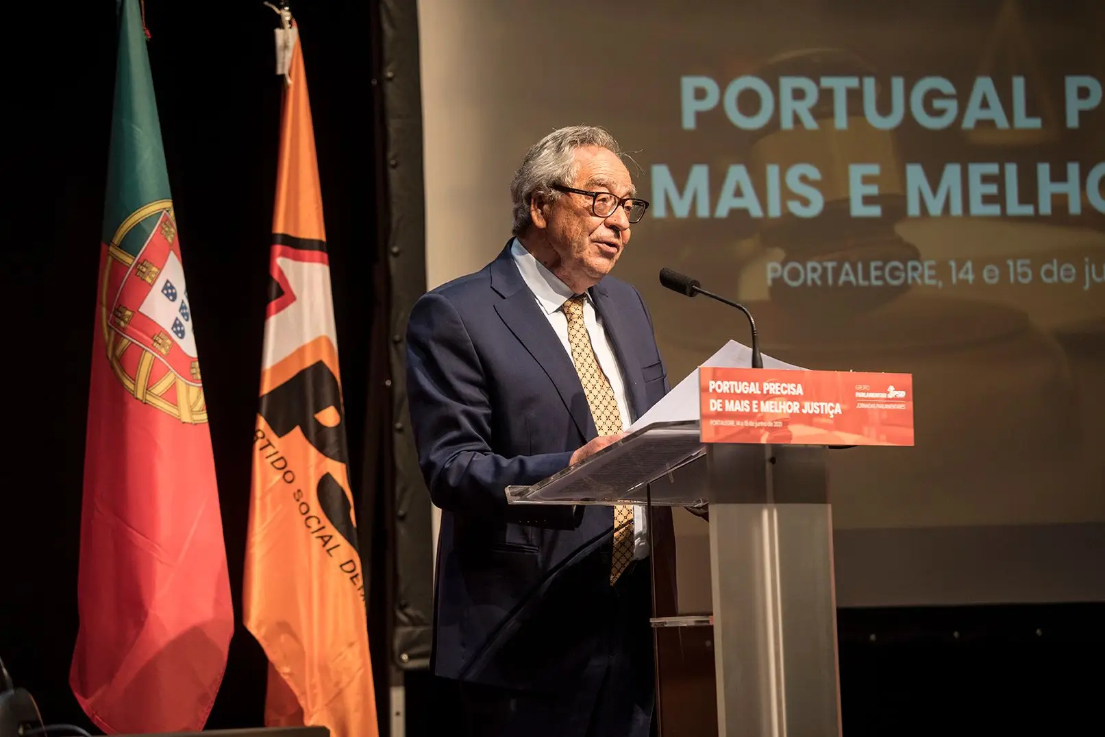 Ex-presidente do TC acusa PGR de ser “agente encoberto”, dispara contra Costa e Cabrita (e avisa contra “bunker” para “acolher corruptos”)
