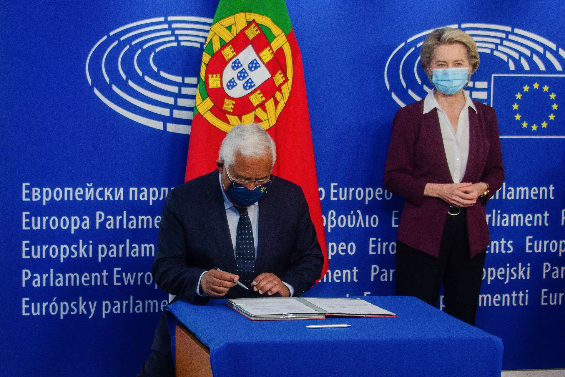 Está apresentado o certificado covid, que “vai devolver aos europeus a liberdade que tanto valorizam”
