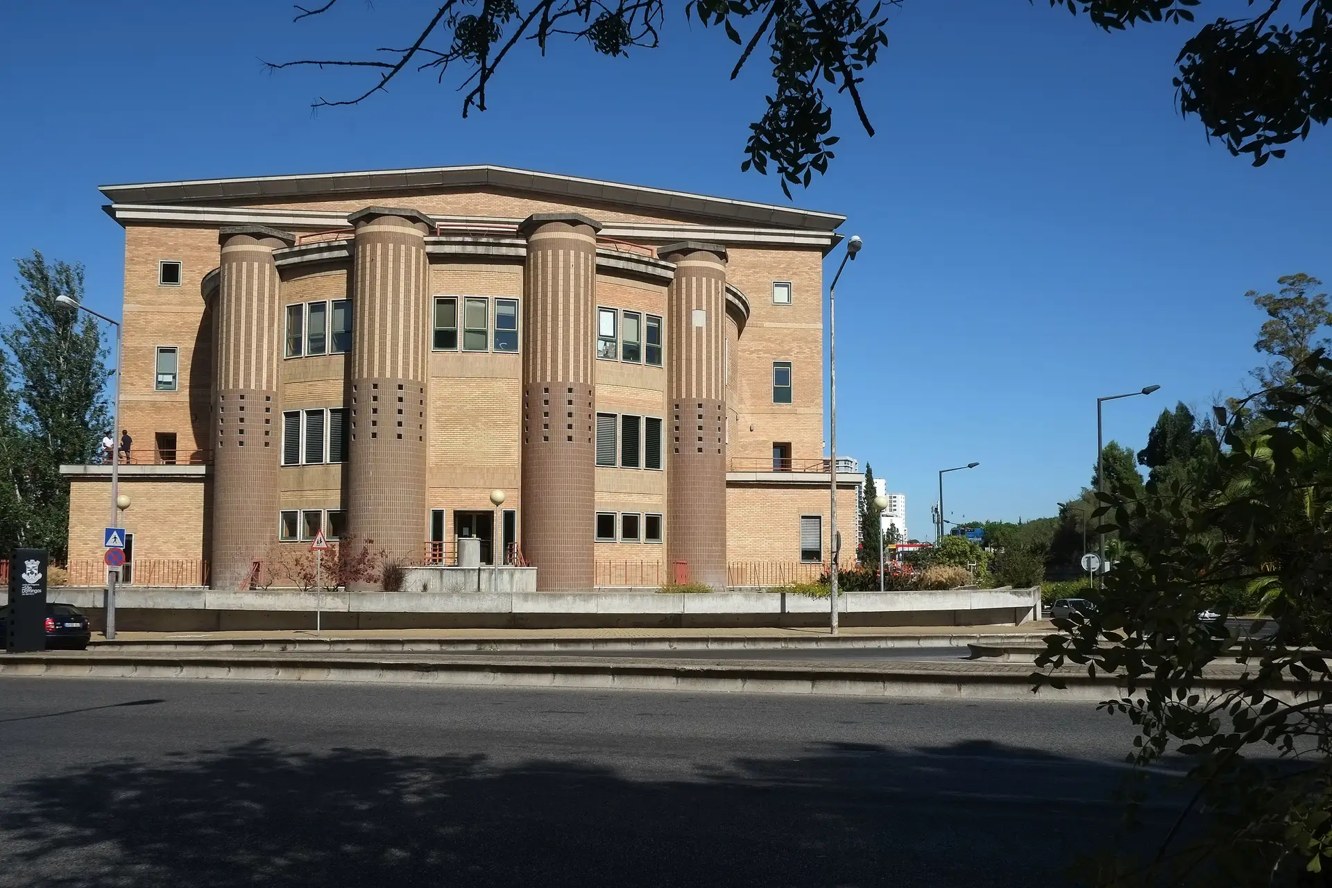Universidade Católica recebe dois milhões de euros da Logoplaste