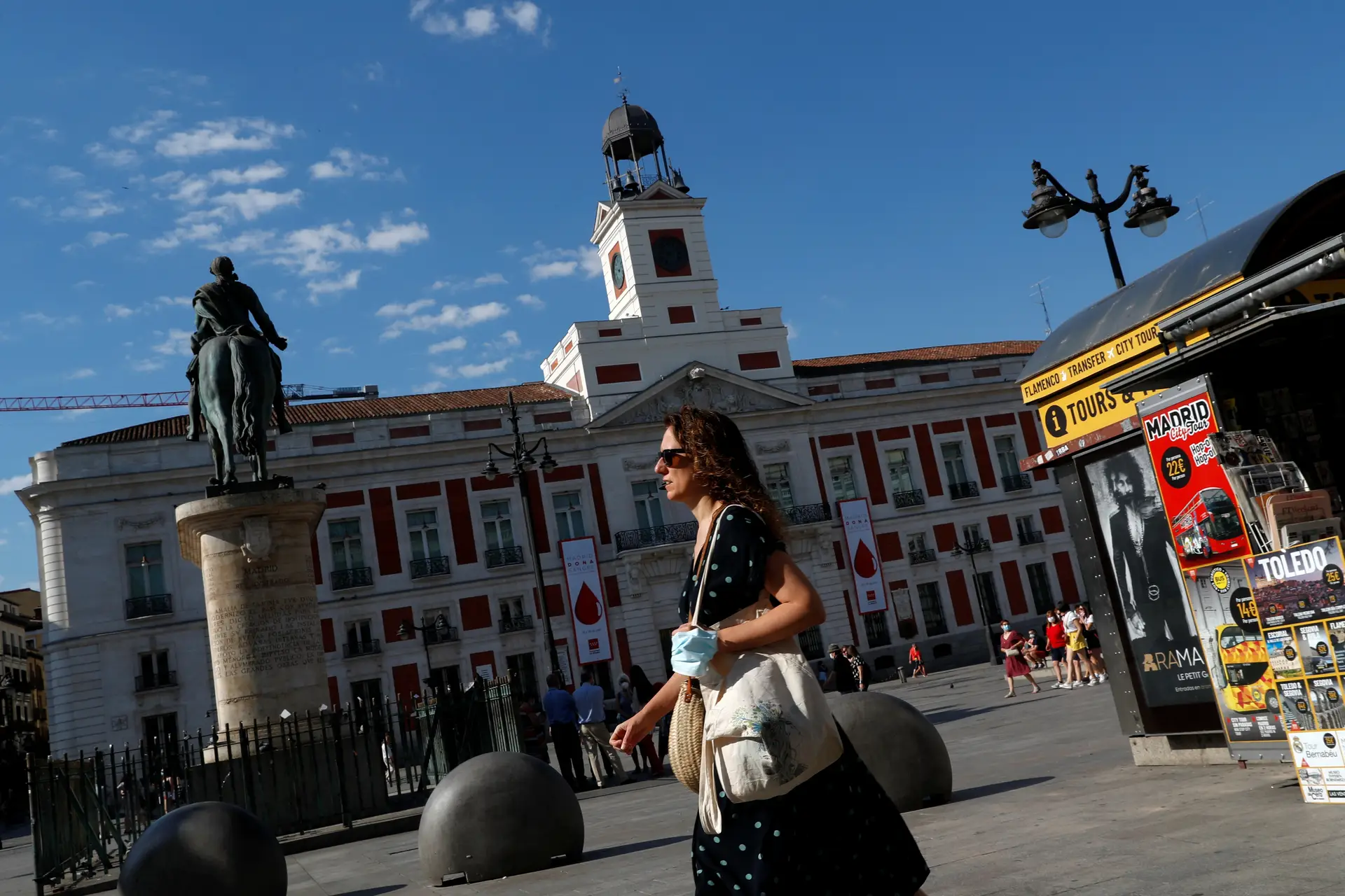 Inflação anual dispara em Espanha para 5,5%, o maior aumento desde 1992