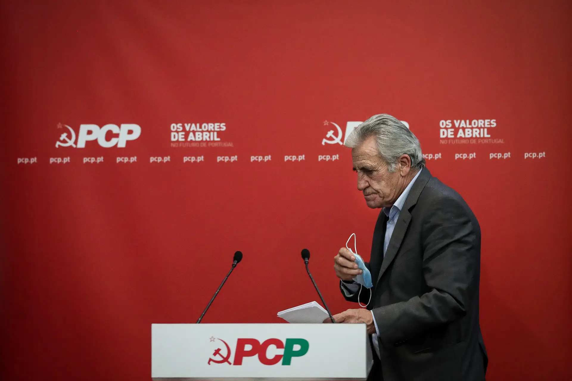 Eletricidade e arrendamento: Jerónimo diz que "é bom que o PS passe das palavras" aos atos