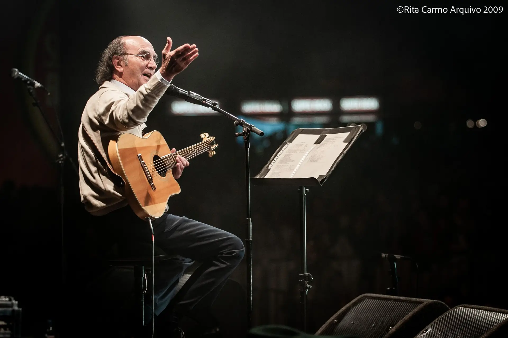 Velório de Fausto é esta terça-feira na Voz do Operário, em Lisboa