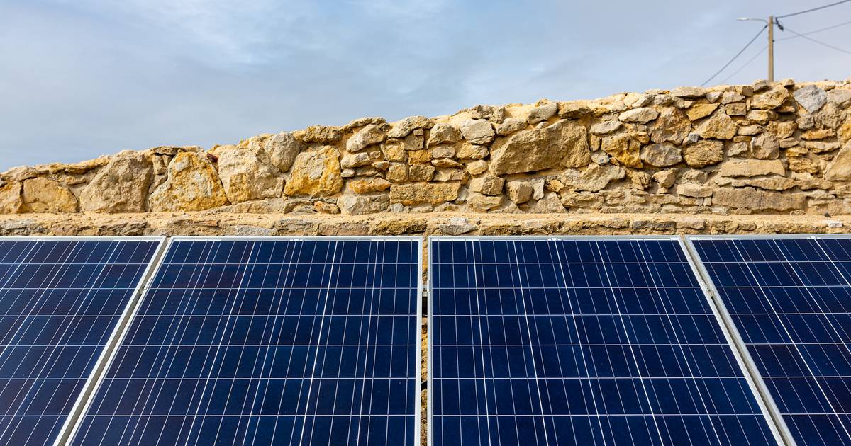 Indústria dos painéis solares na Europa pode ultrapassar metas traçadas para 2025