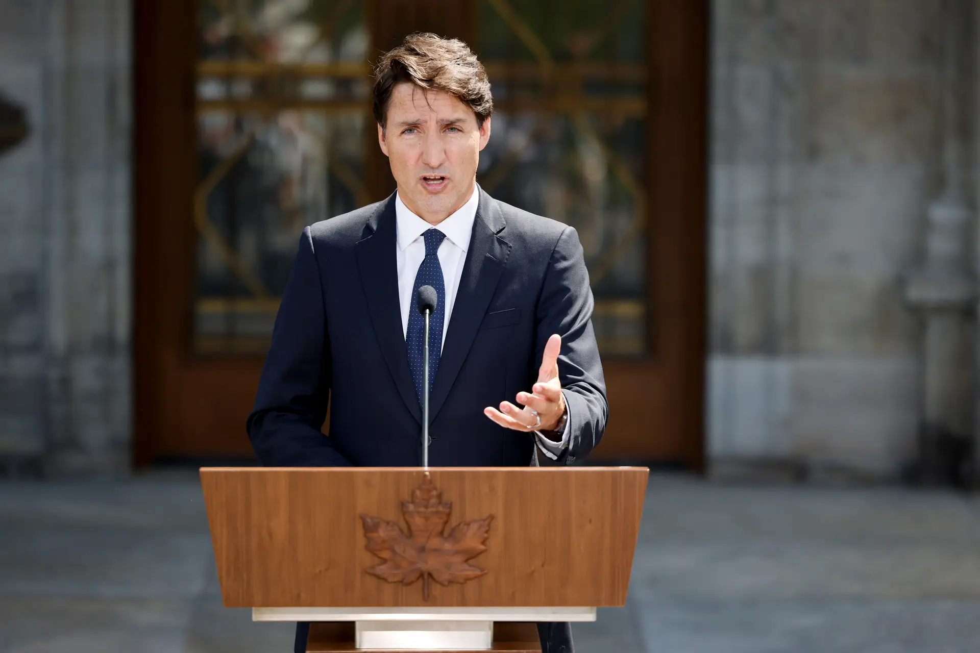 Trudeau lamenta que esfaqueamentos se tenham “tornado muito comuns” no Canadá