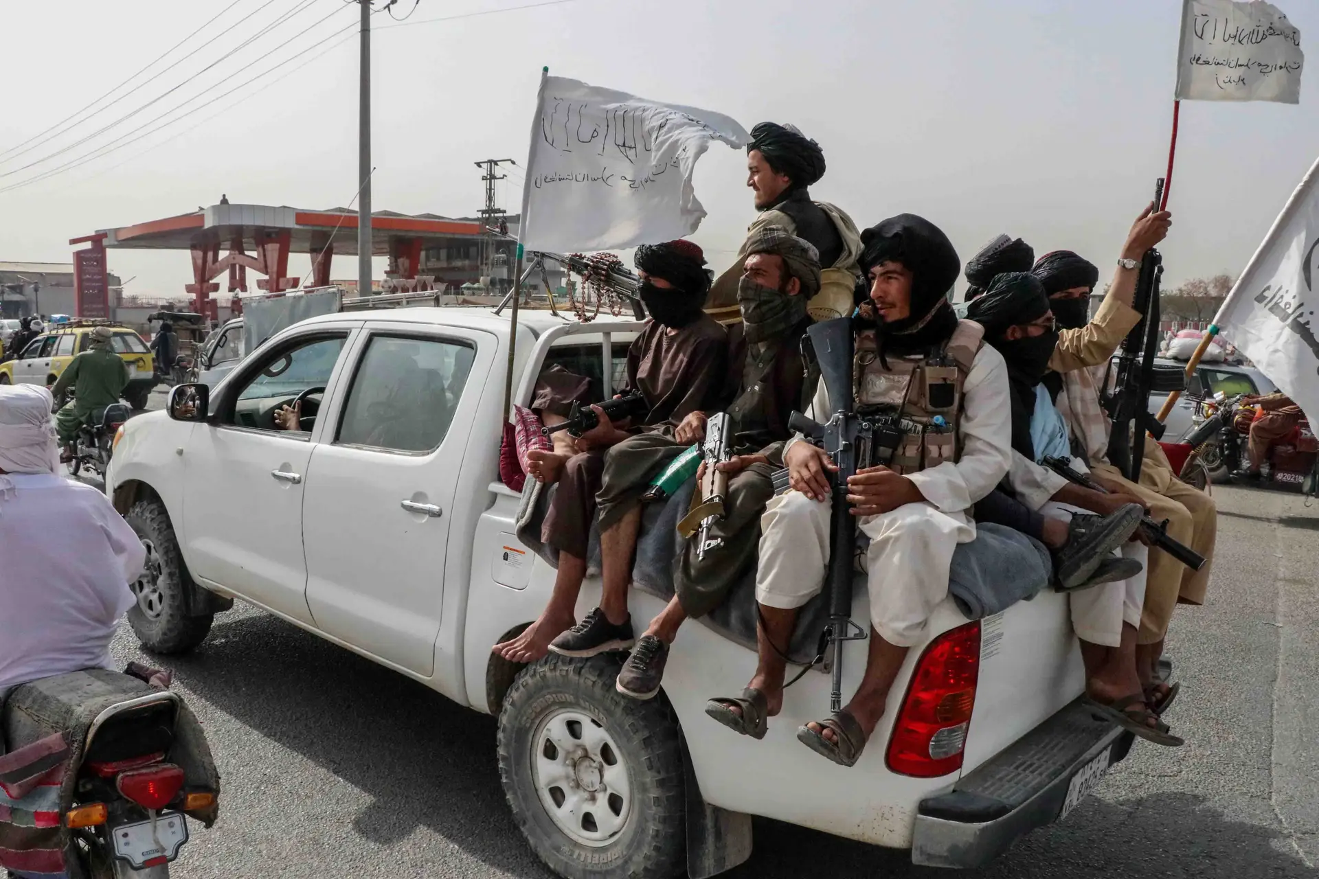 Guerrilheiros talibã em Kandahar, no Afeganistão