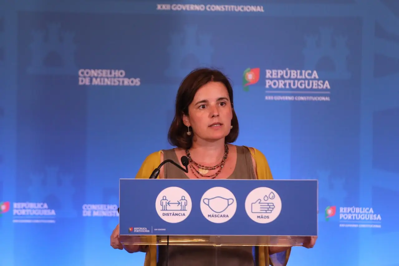 Orçamento do Estado “tem uma marca de esquerda bem visível”, sublinha Mariana Vieira da Silva