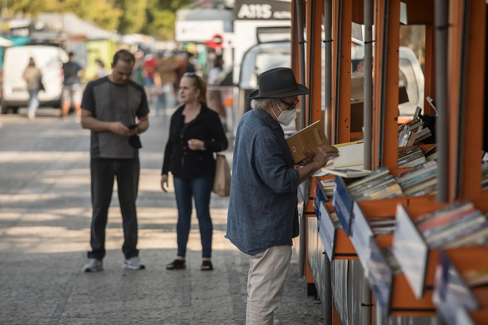 Feira Do Livro De Lisboa Recebe Mil Visitantes E Supera