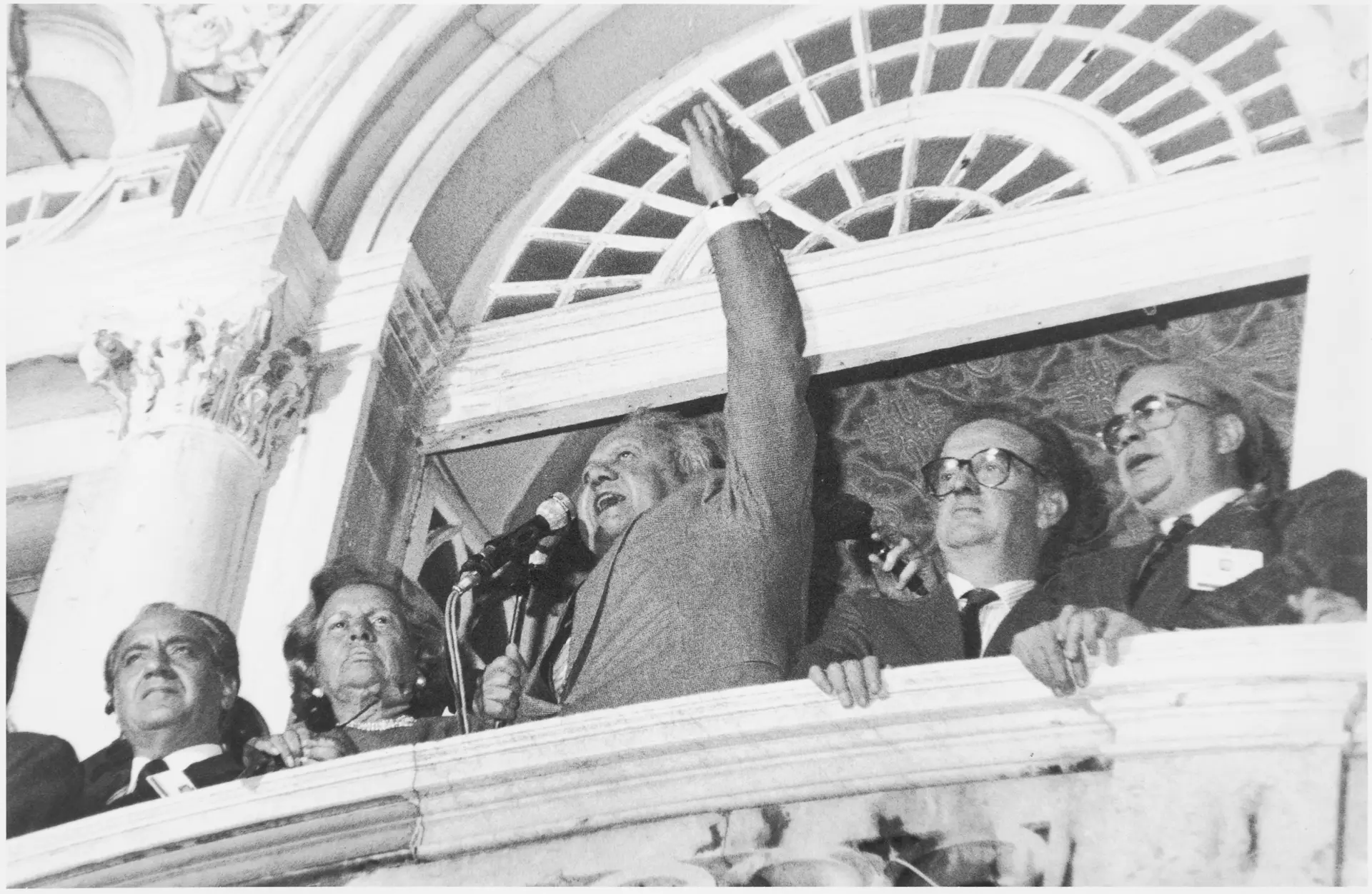 Com Mário Soares, em data desconhecida