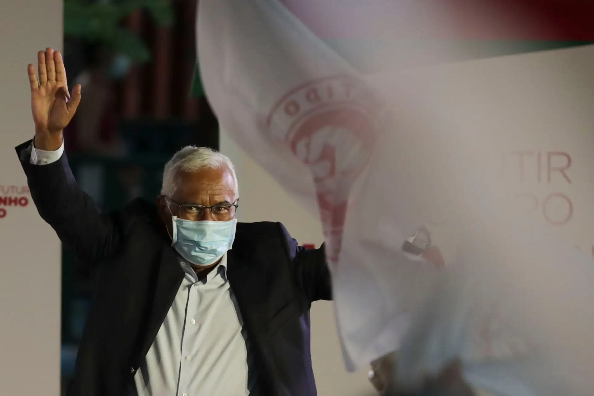 "Macacos me mordam". Costa promete usar a "bazuca" sem "corrupção" e responde a críticos: "O PRR não é do PS"