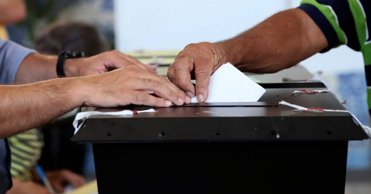 Eleições regionais da Madeira: maioria defende eleições a 24 de Setembro