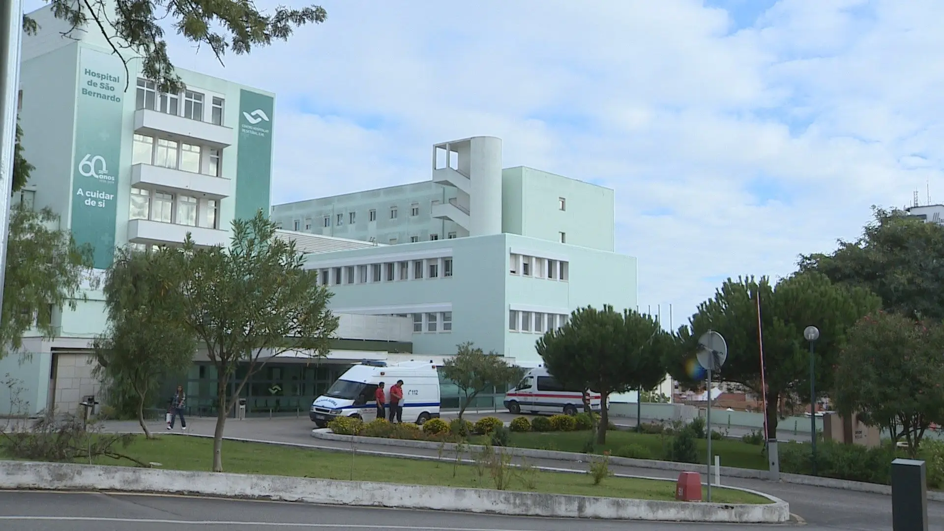 Ministério da Saúde anuncia contratação de médicos de sete especialidades para o Centro Hospitalar de Setúbal