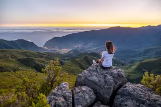 Ver o nascer do sol tornou-se num dos programas mais populares da ilha para os 'novos turistas'