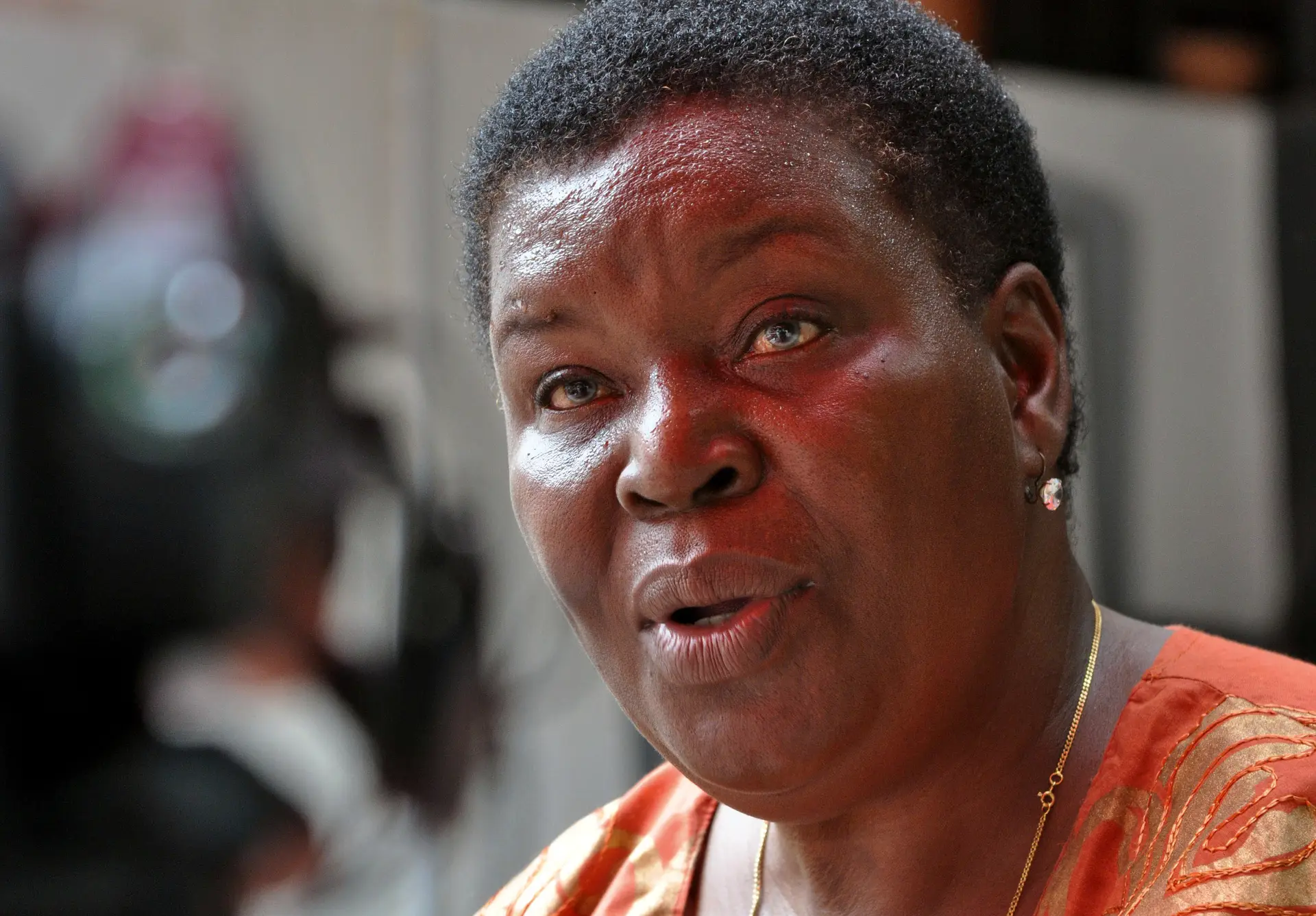 Paulina Chiziane dá relevo nas suas obras aos problemas das mulheres africanas