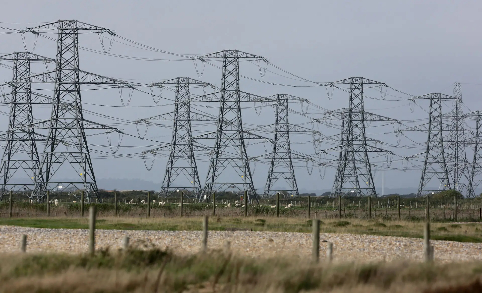 Elétricas europeias apontam ações regulatórias como obstáculo à transição energética