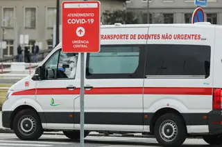 ADSE suspende novas regras para transporte não urgente de doentes