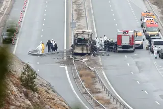 The bus entered the roadway and took off 50 meters from the barrier.