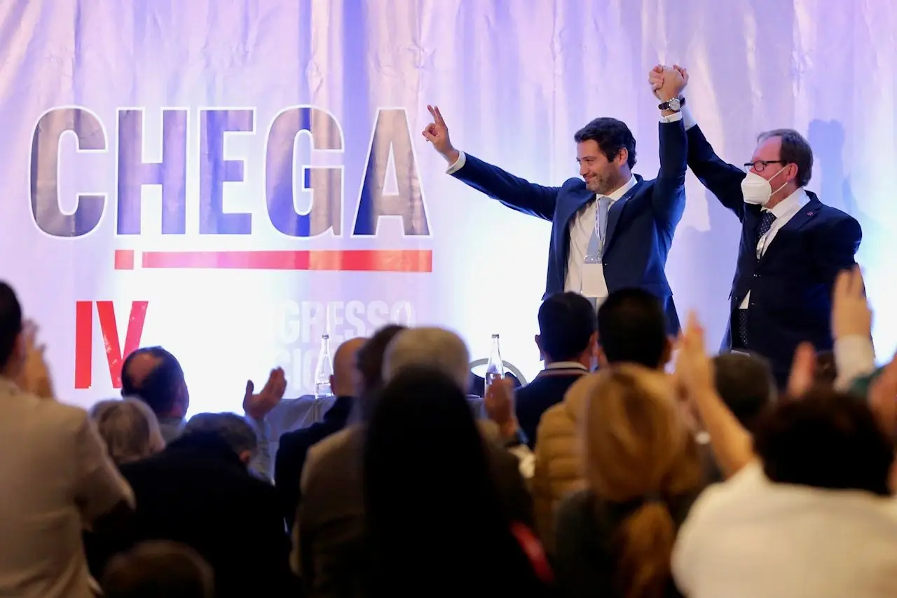 André Ventura e José Pacheco no IV Congresso do Chega, em Viseu